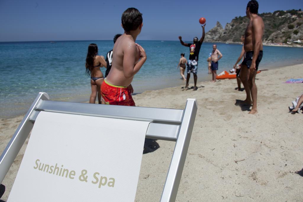 Sunshine Club Hotel Centro Benessere Ricadi Exterior foto